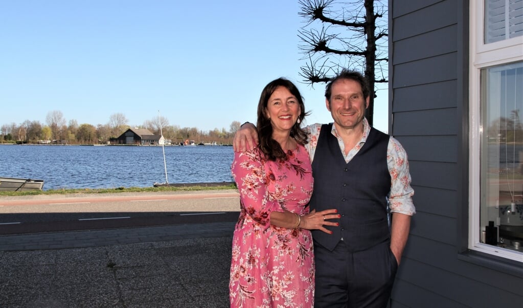 Marja Ruigrok en Mark Bollen weten het zeker: "We wonen op de mooiste plek van de polder."