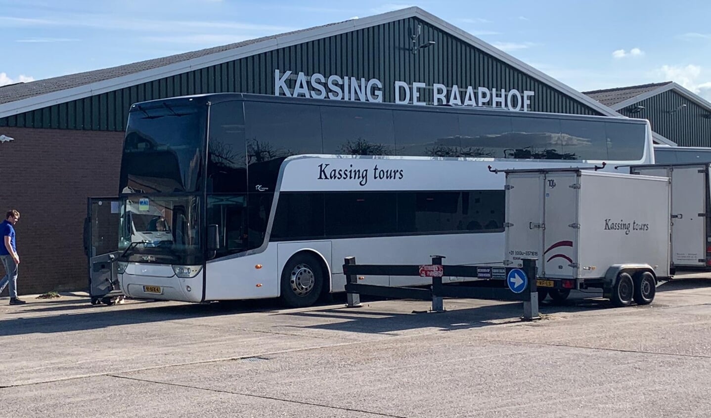 Op het terrein van De Raaphof in Bunnik maakte de bus een tussenstop voordat ze bus verder reed naar Beesd. 