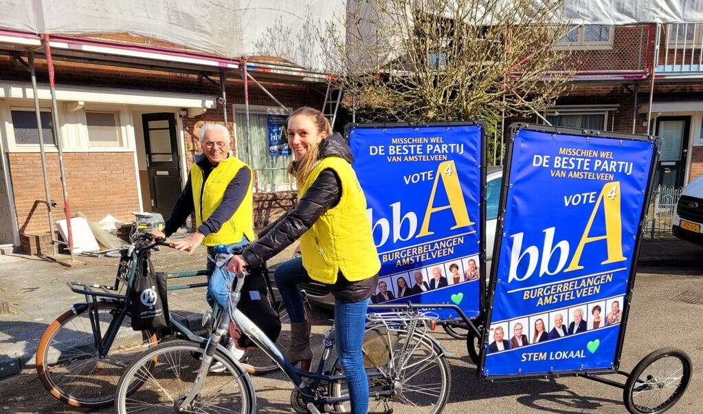 BBA–lijsttrekker Ruud Kootker en BBA-gemeenteraadslid Ewa Petiet trokken woensdag met de campagnefietsen door Amstelveen. 