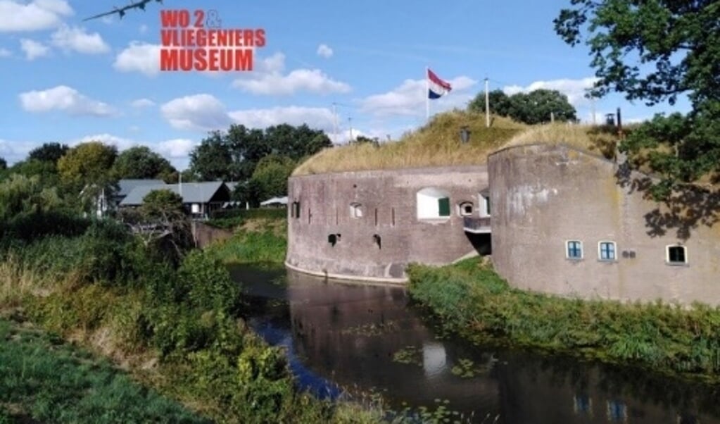 Het Vliegeniersmuseum is gevestigd in Fort Vuren