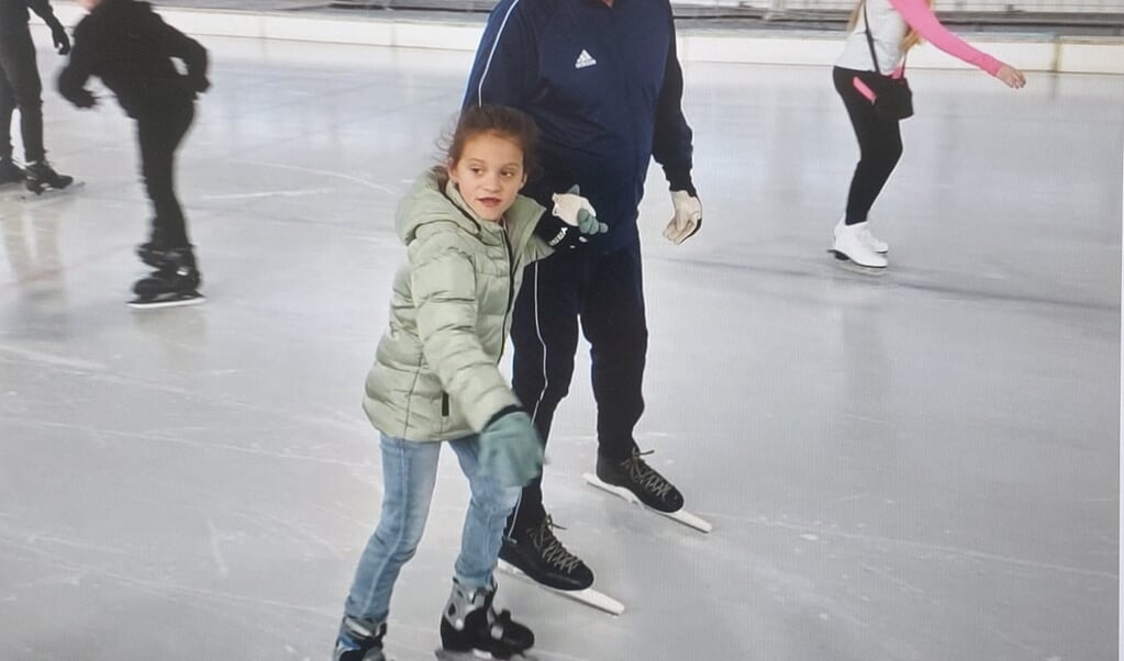 Jong en oud had plezier rtijdens de schaatsmiddag van IJsclub Sint Moritz in Breda.