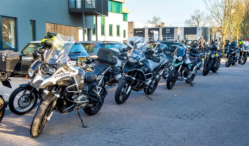 Start Nonnetjesrit 2022 in Leusden