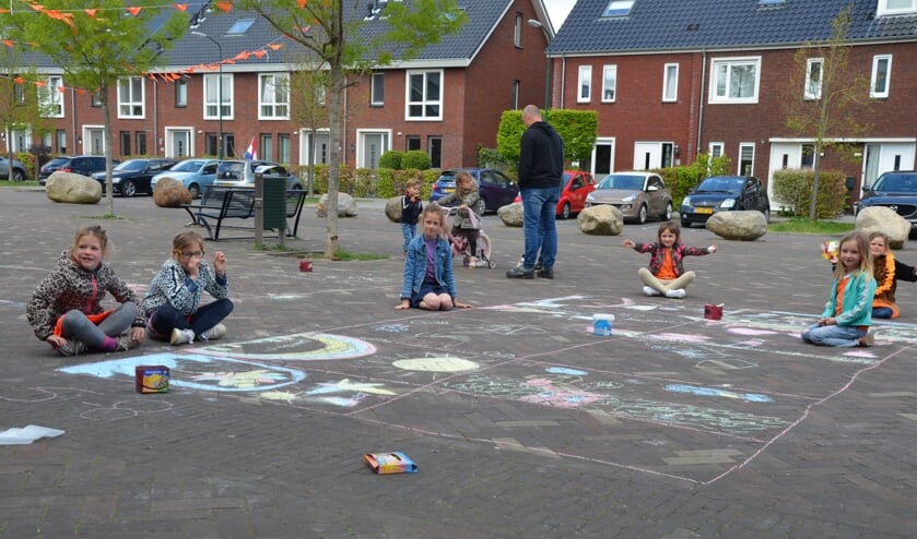Wie maakt de mooiste stoepkrijttekening?