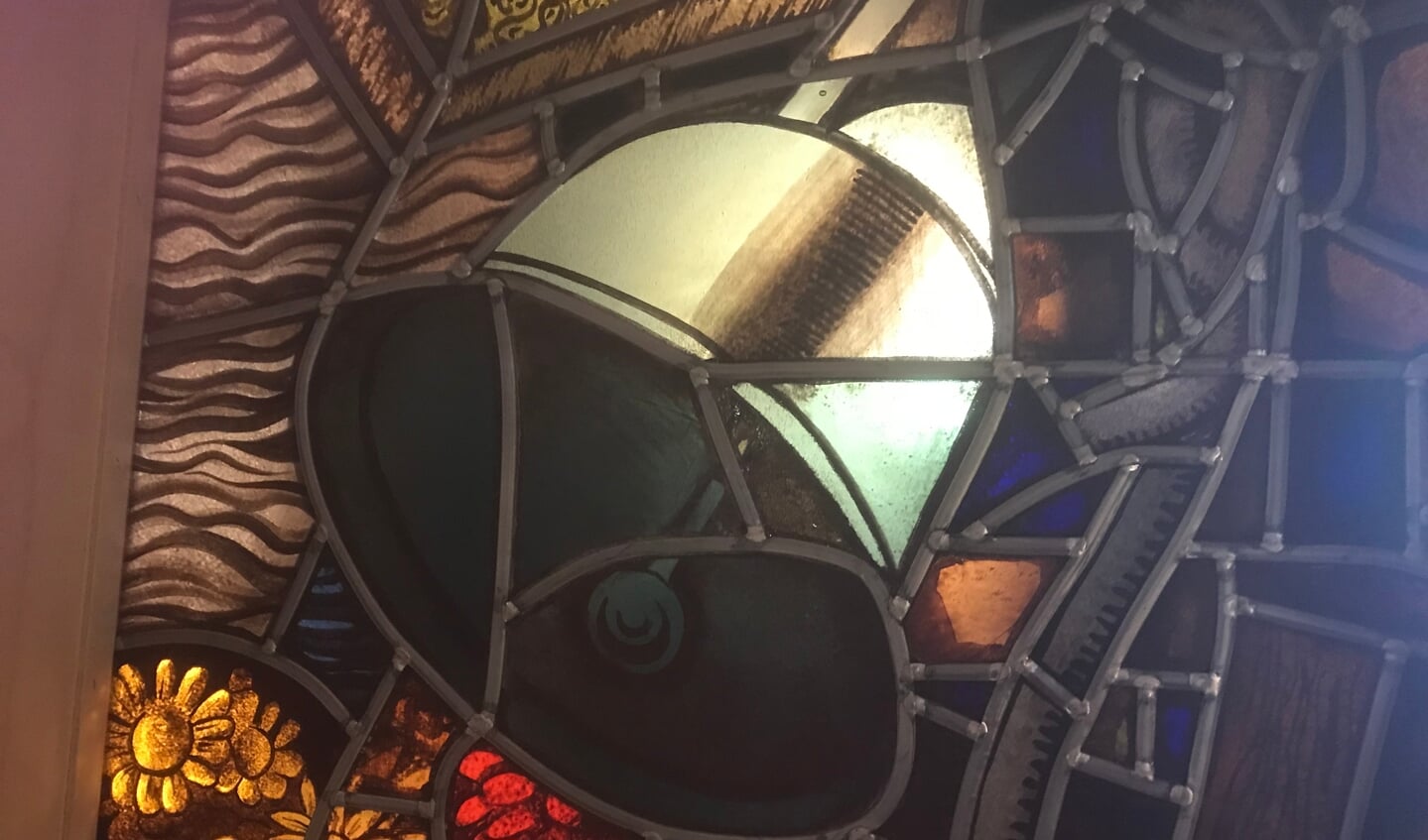 Nog een detail van de glas in lood ramen