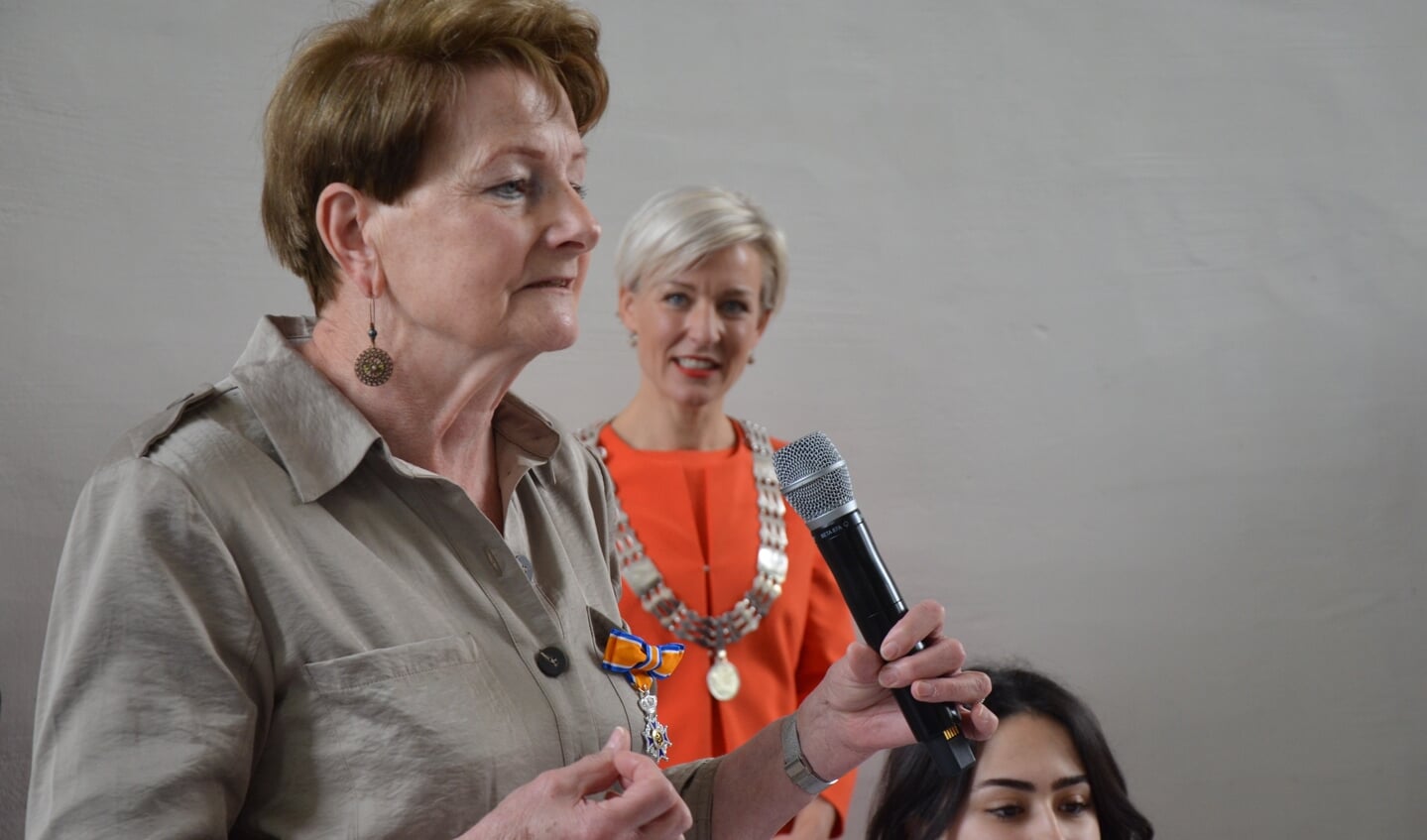 Thea van Zeben Lid in de Orde van Oranje Nassau