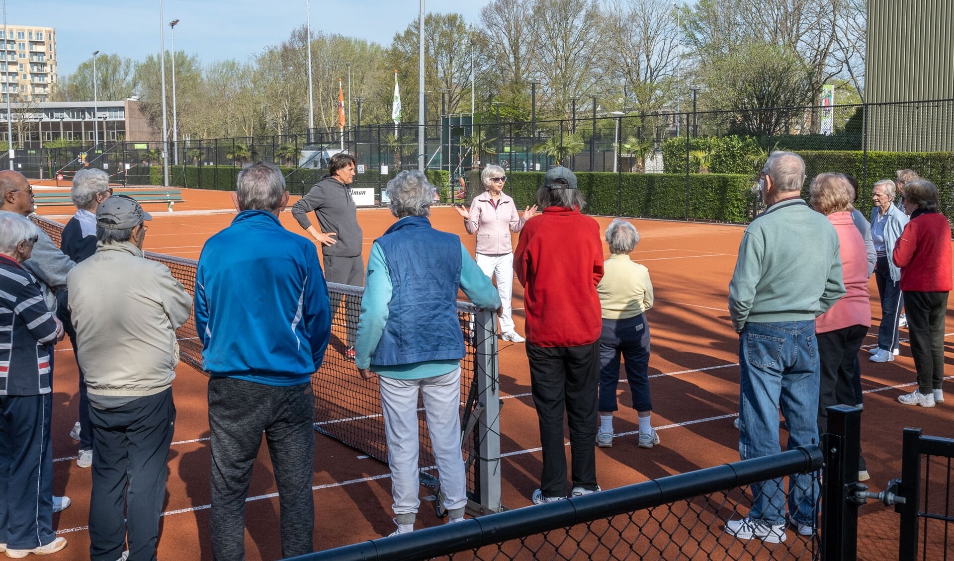 De OldStars tennissers beginnen aan het buitenseizoen.