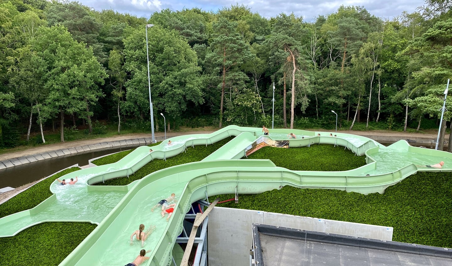 De onlangs geopende wildwaterbaan