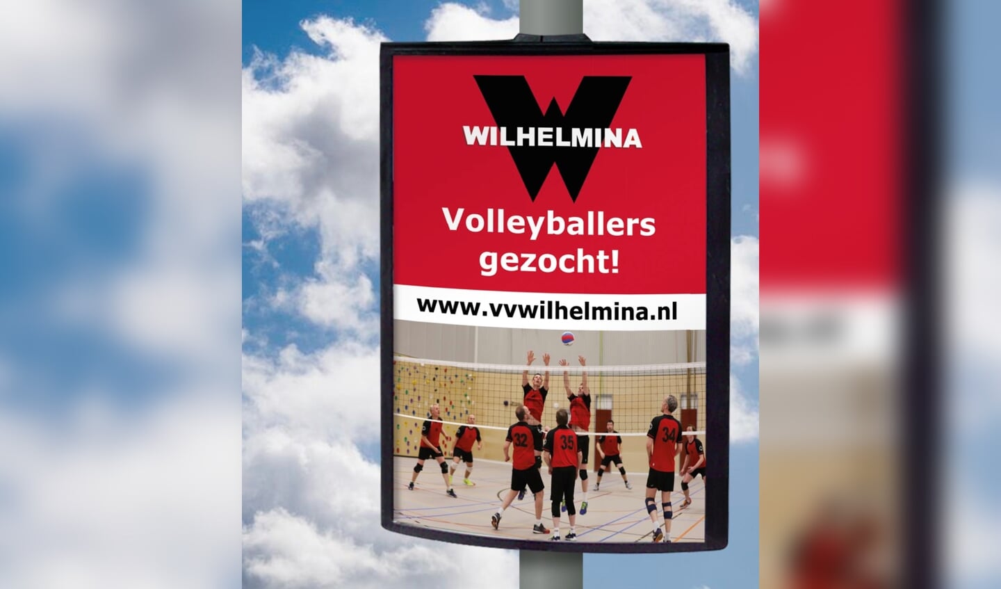 De stad is gevuld met posters voor de volleybalvereniging