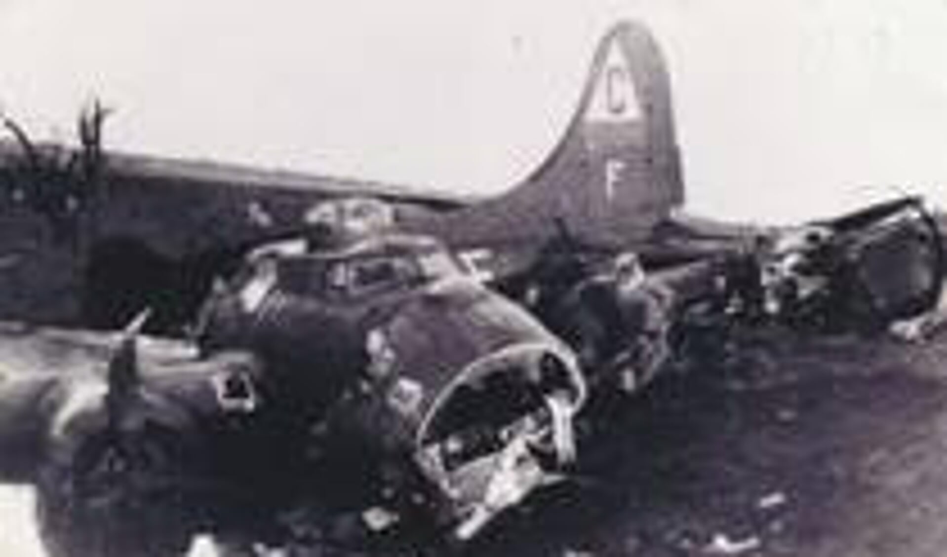 Neergestorte Amerikaanse bommenwerper tussen Wijk bij Duurstede en Amerongen op 22 februari 1944