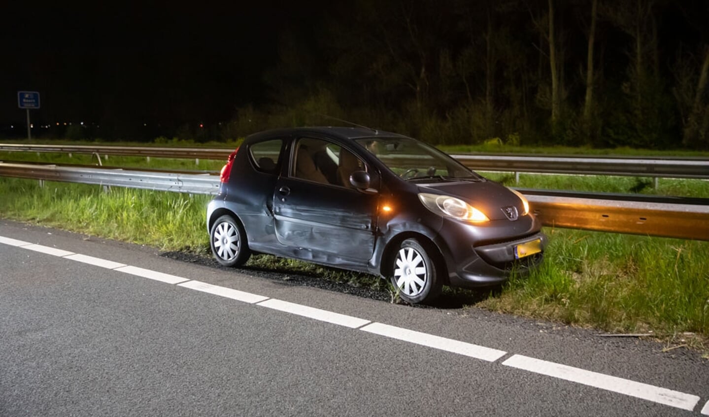 A1 bij Baarn bijna 2 uur afgesloten na ongeval. 