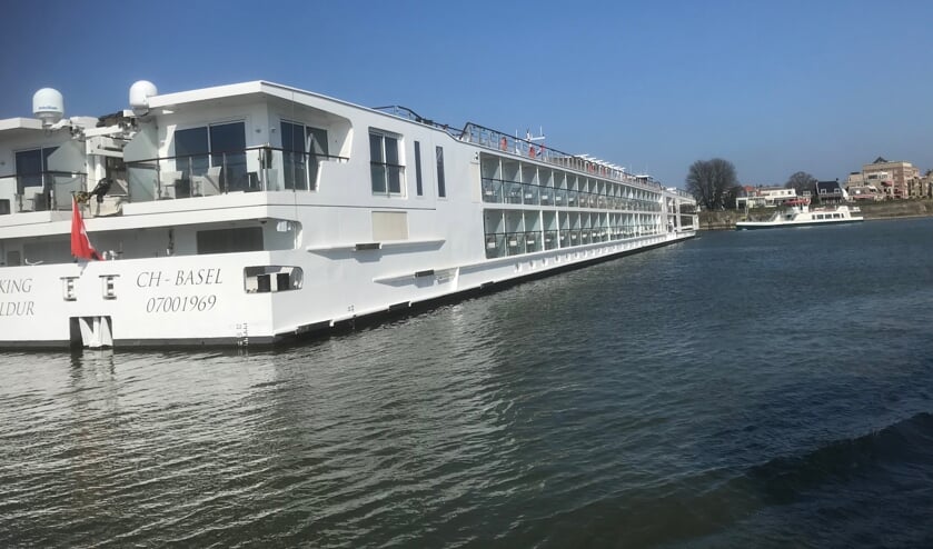 Bijna dagelijks meren cruiseschepen af Buiten de waterpoort in Gorinchem