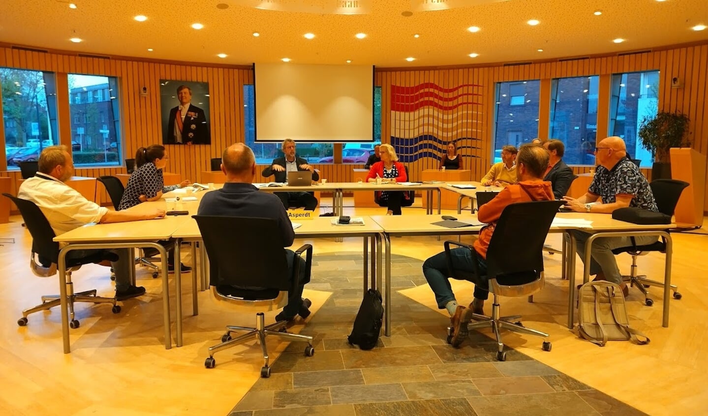 Politieke partijen bijeen om te komen tot een raadsakkoord