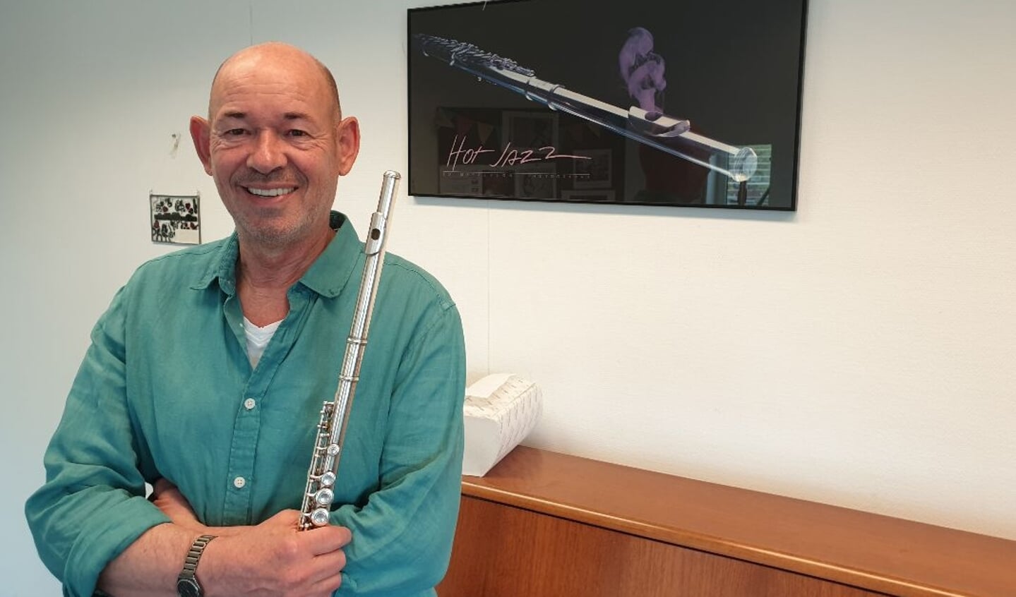 Frans Franssen vierde zijn 40-jarig jubileum als dwarsfluitdocent bij de Zeister Muziekschool.
