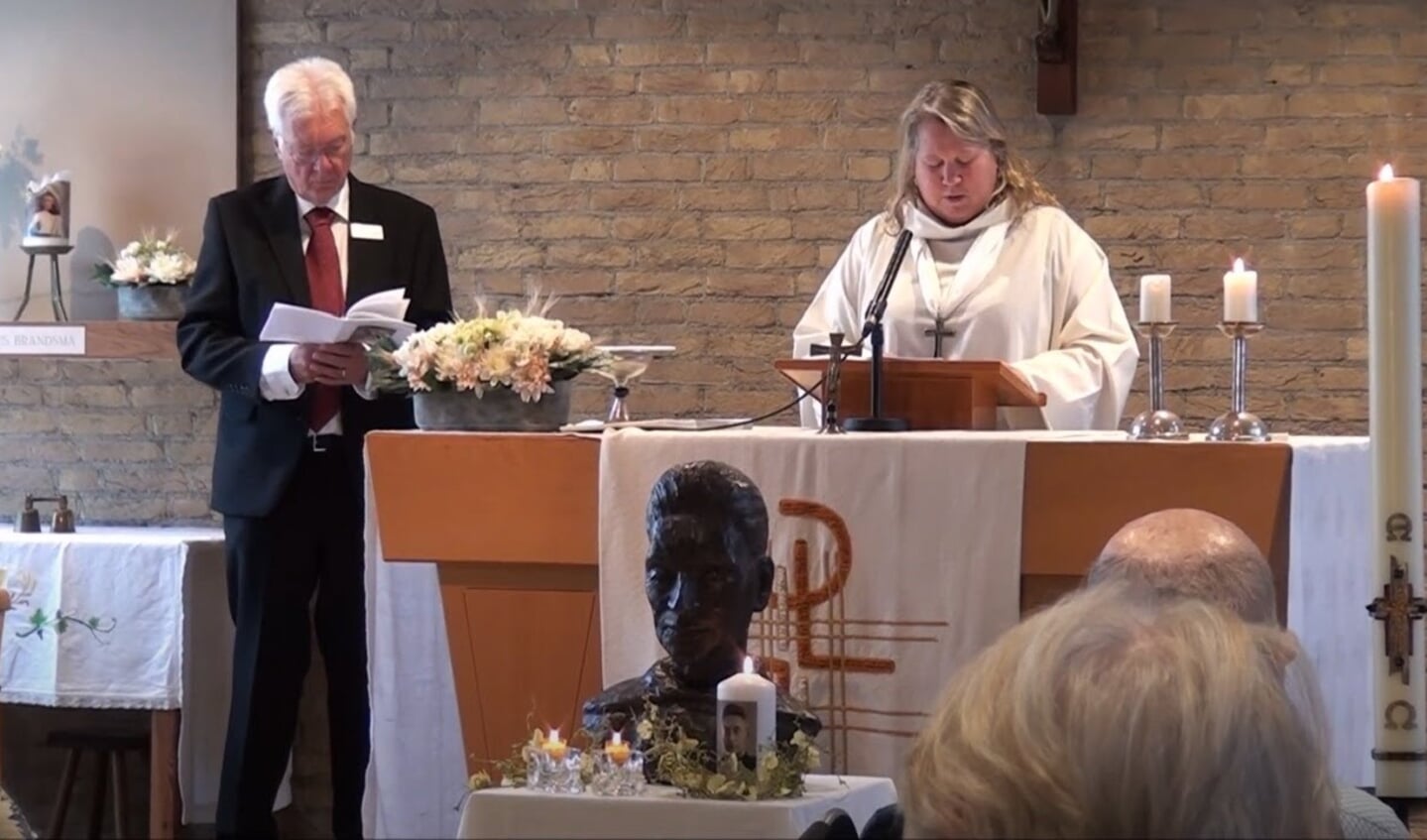 Een beeld van de zondagsdienst op 15 mei.