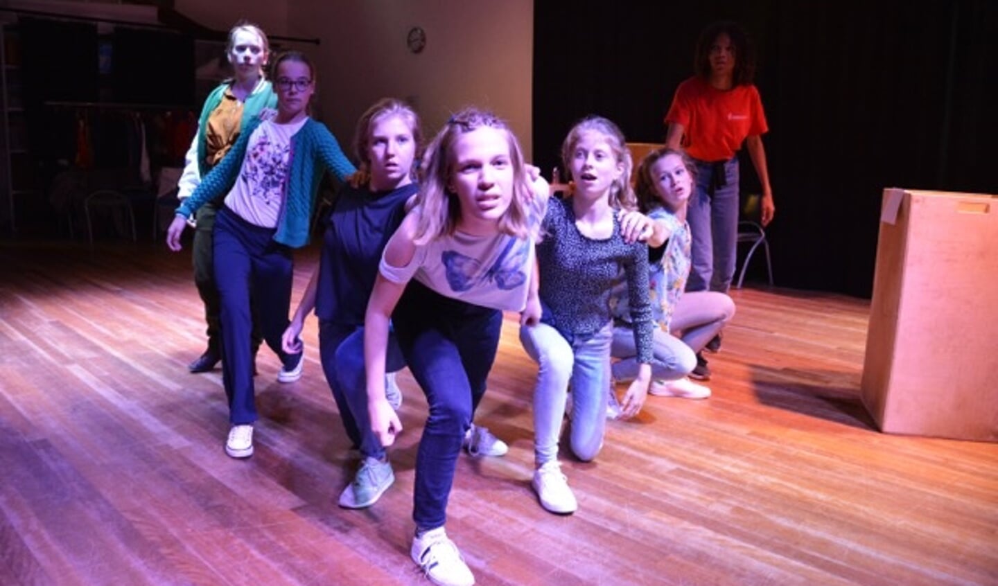 Je eigen voorstelling maken in de Theaterweek! (15-18 jr)