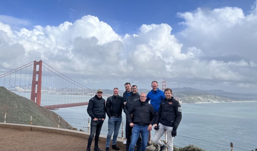 Poseren bij de Golden Gate Bridge in San Francisco.