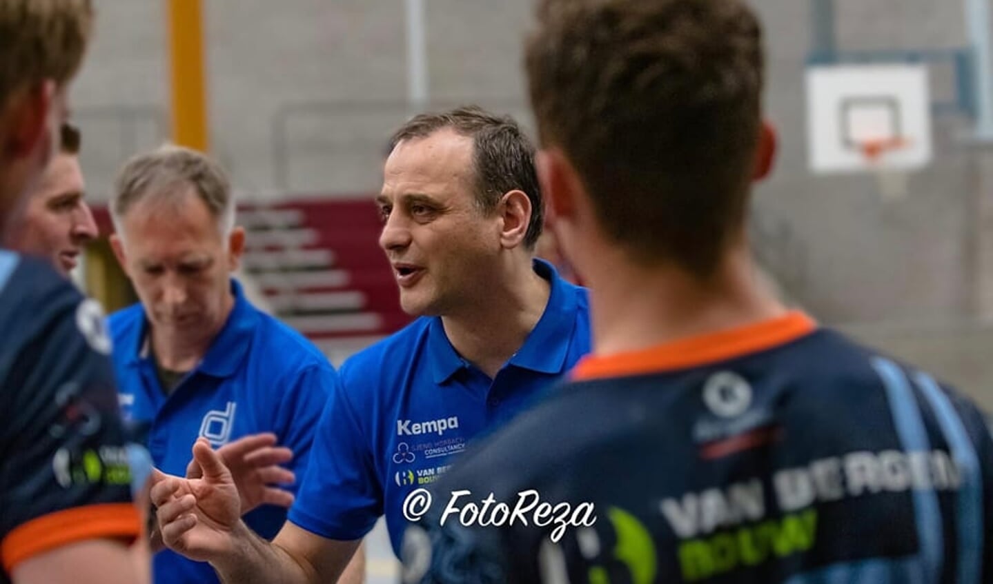 Vladan Mijalkovic wordt de nieuwe trainer/coach van The Dome/Handbal Houten.