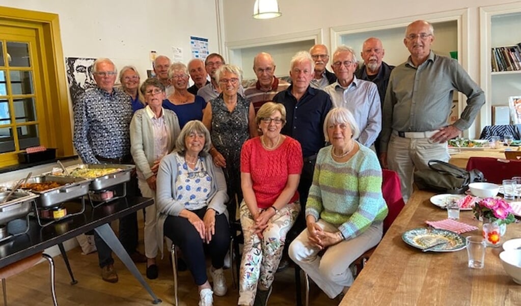 De HBS leerlingen in de voormalige ULO aan de Zusterstraat