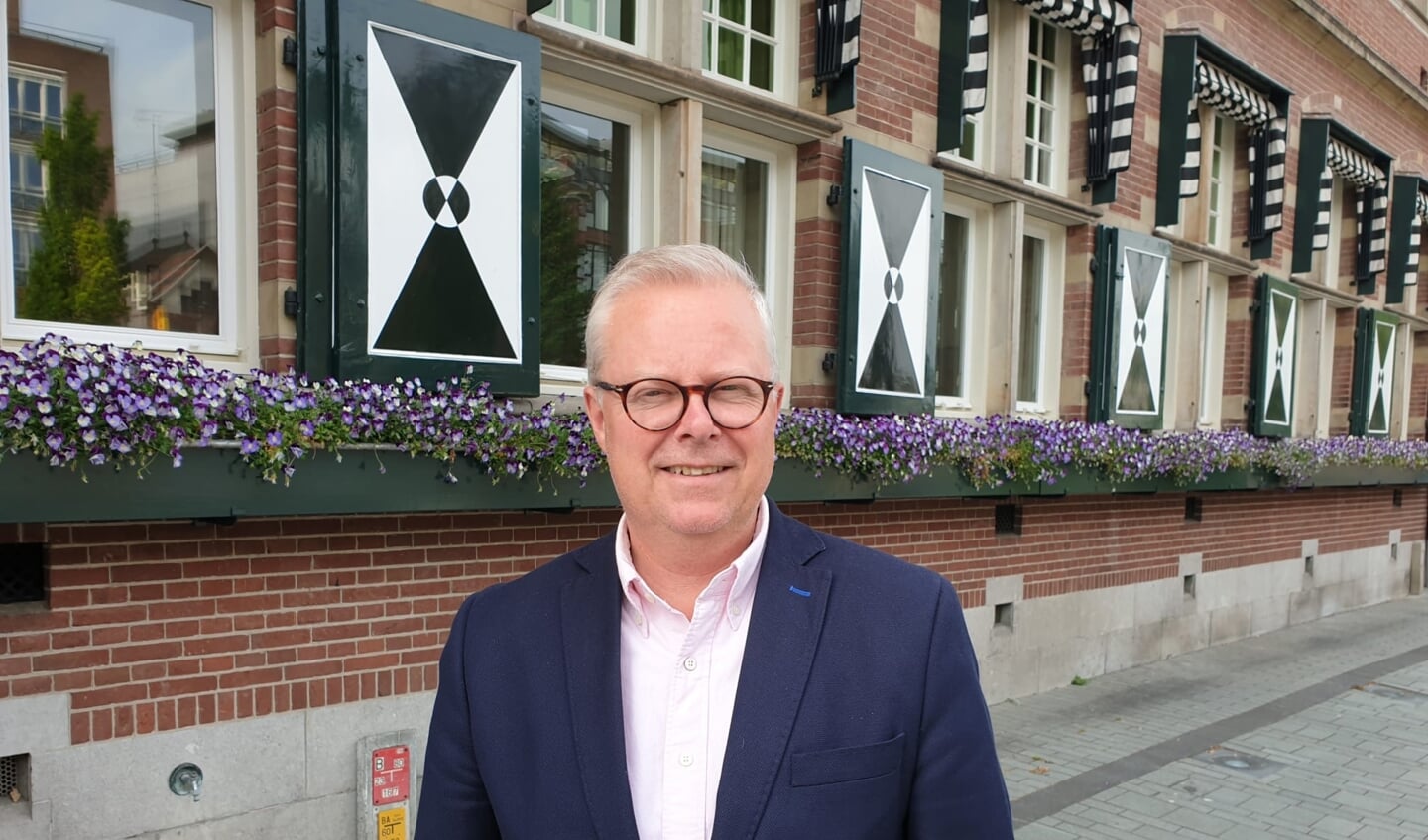 Walter van Dijk volgt zijn partijgenoot Sander Janssen op als wethouder voor de VVD.