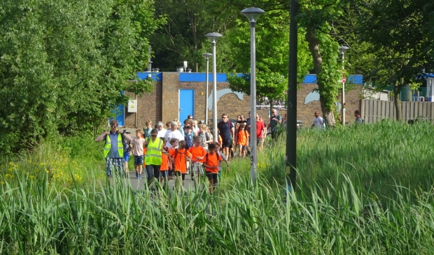<p>De eerste lopers zijn gestart.</p>