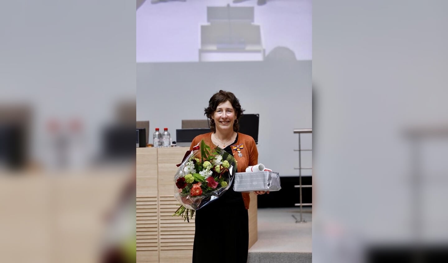 Karin Boelhouwer op 11 mei 2022 na ontvangst van haar koninklijke onderscheiding