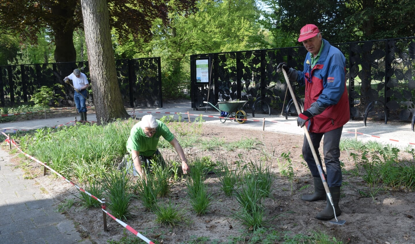 Elke eerste en derde zaterdag van de maand wordt er gewerkt in en rond het Cantonspark.