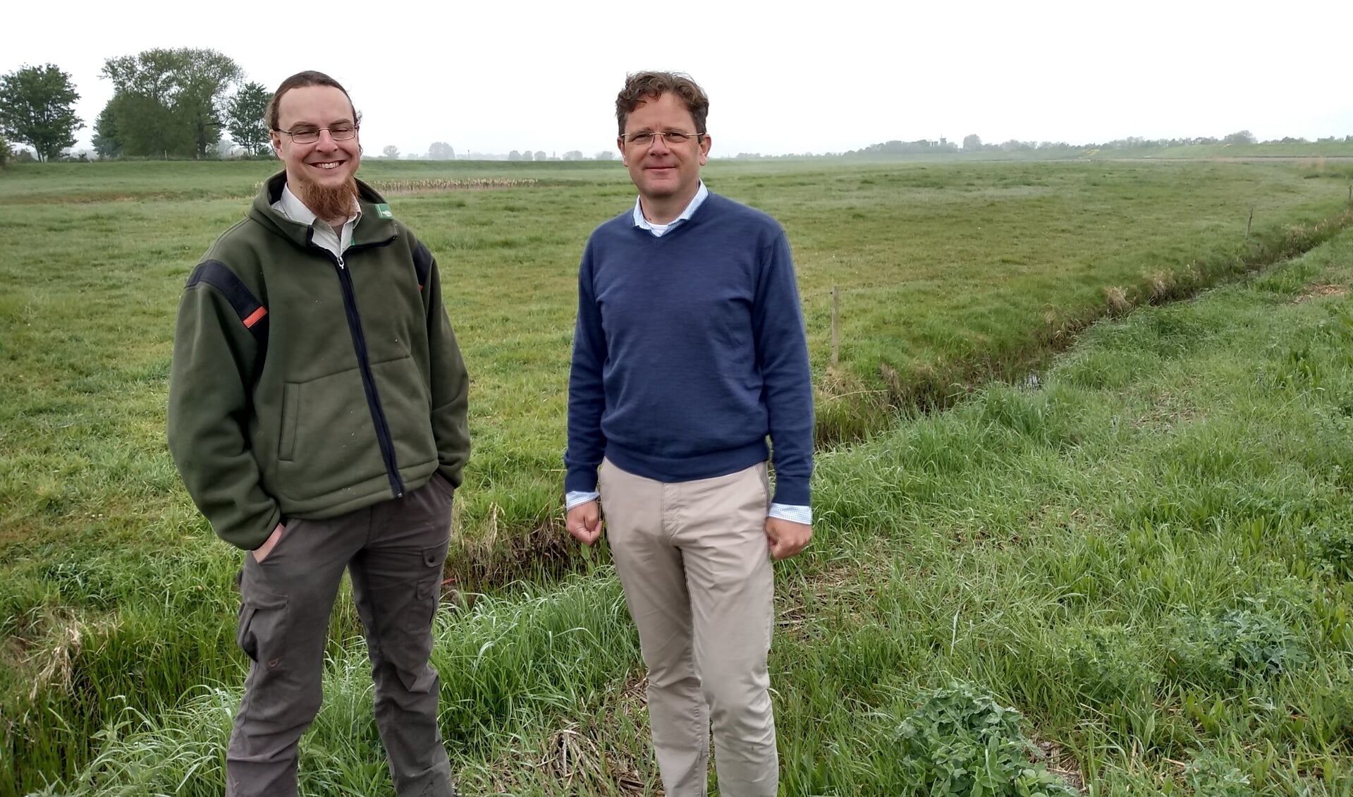 Chris Hartman van Staatsbosbeheer en Iwan Reerink van K3 zijn beiden enthousiast over de plannen voor de Schalkwijker Buitenwaard.