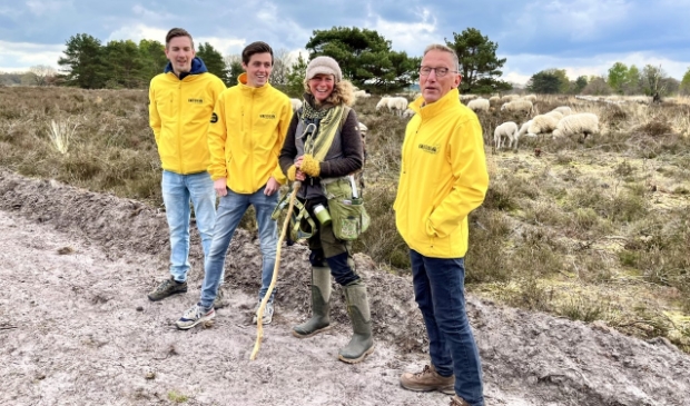 <p>Pieter-Jan van Rossen, Thomas van den Hoorn, Daphne van Zomeren en Marc Konings (vlnr).</p>