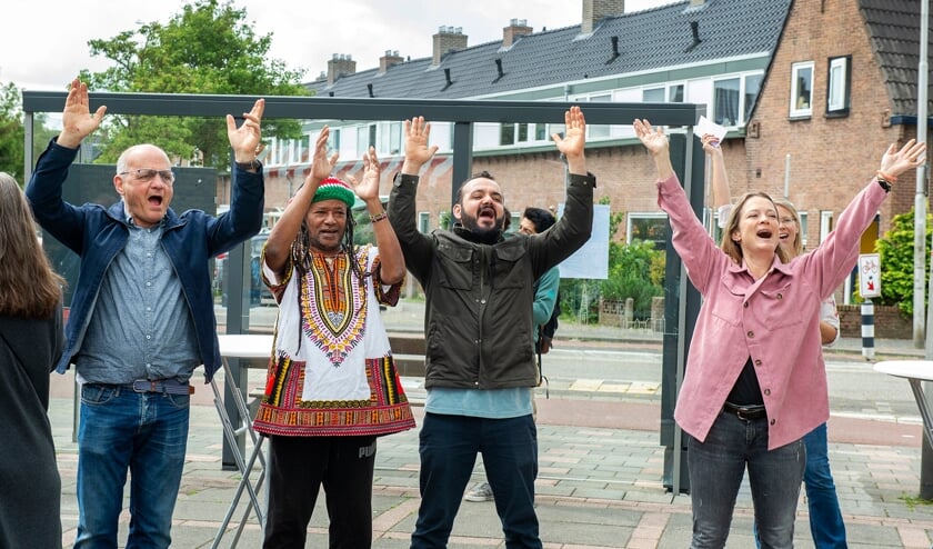 Wereldmarkt Emmauskerk Soesterkwartier ivm bestaan 5 jaar Taalkamer