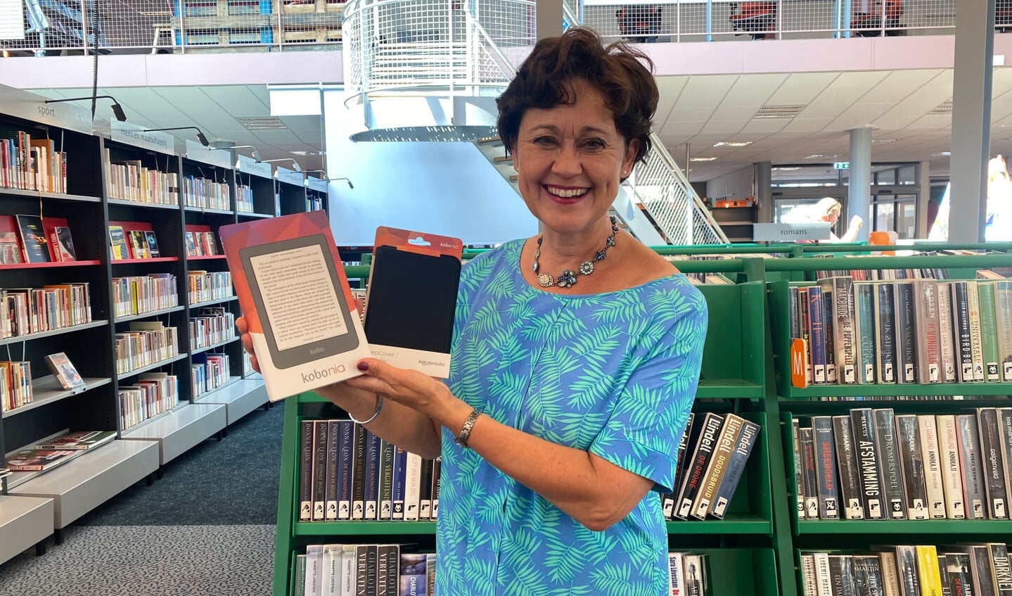 Olga van der Tuuk is de gelukkige winnaar van de Kobo e-reader.