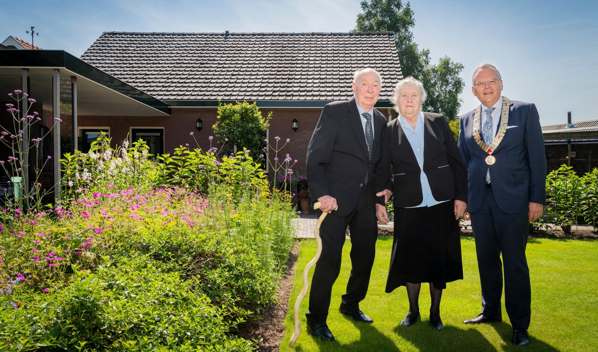Hendrik Haasjes en Jannie Haasjes-Westeneng waren dinsdag 28 juni 65 jaar getrouwd.