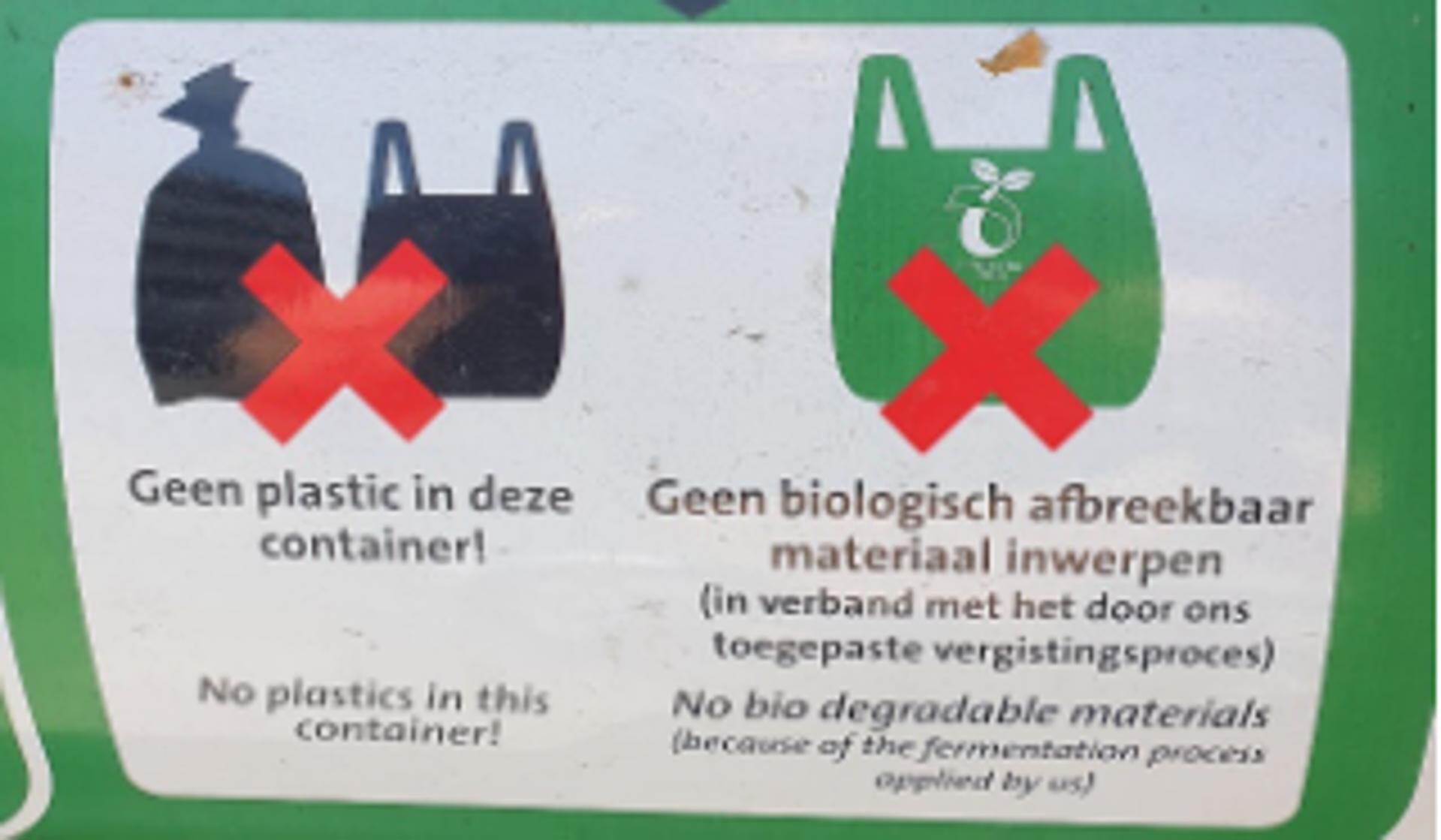 GFE-cocon met de waarschuwing om geen composteerbare zakjes te gebruiken.