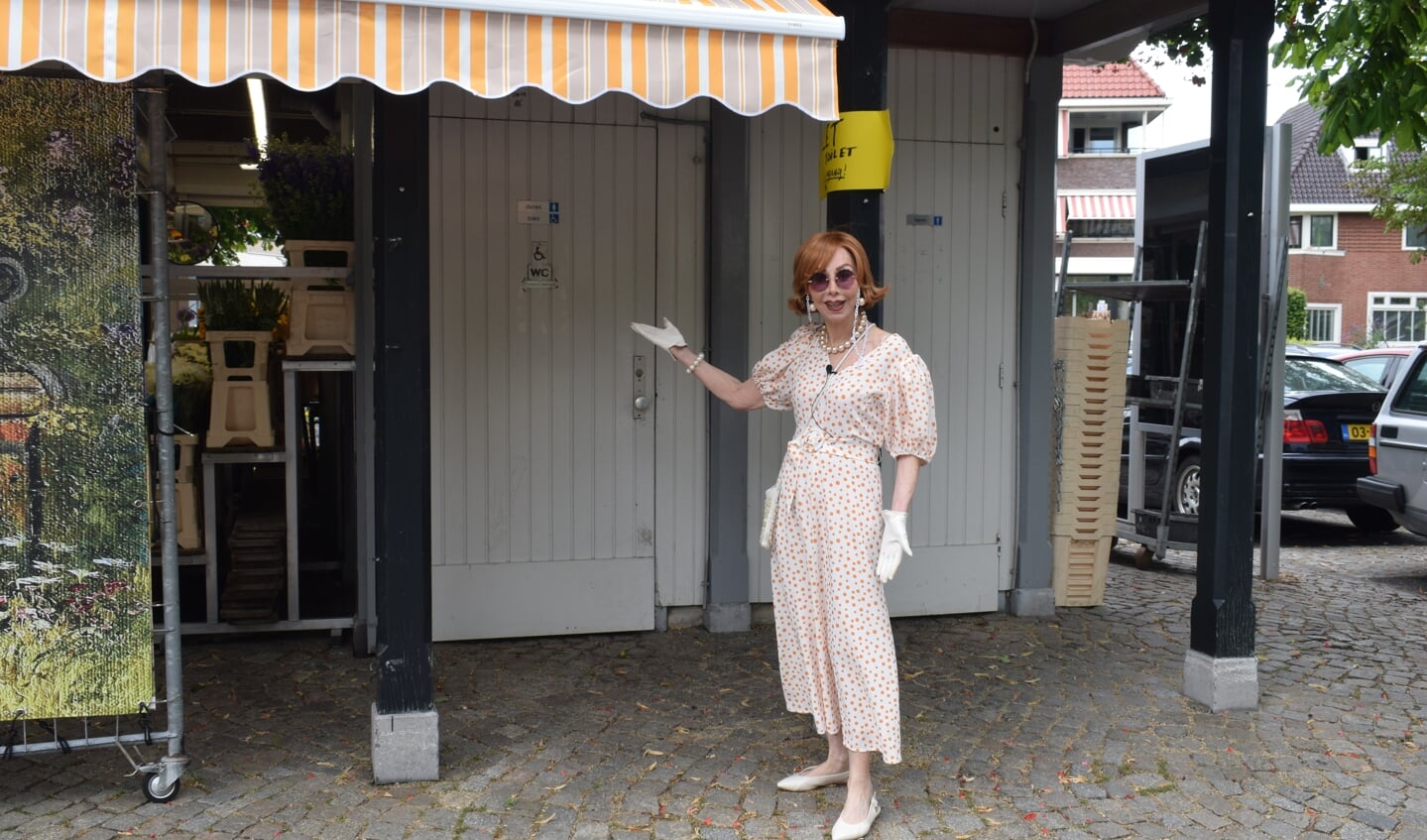 Marijke Helwegen is te spreken over het openbare toilet naast de bloemenkiosk op de Brink.