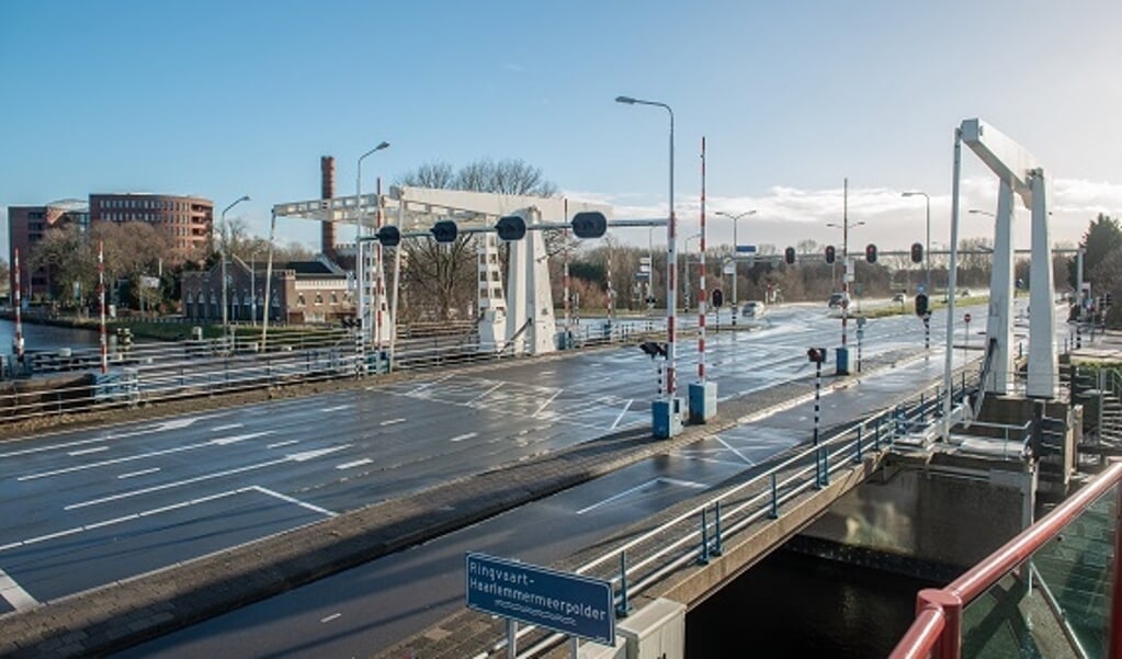 De Cruquiusbrug  nabij Heemstede.