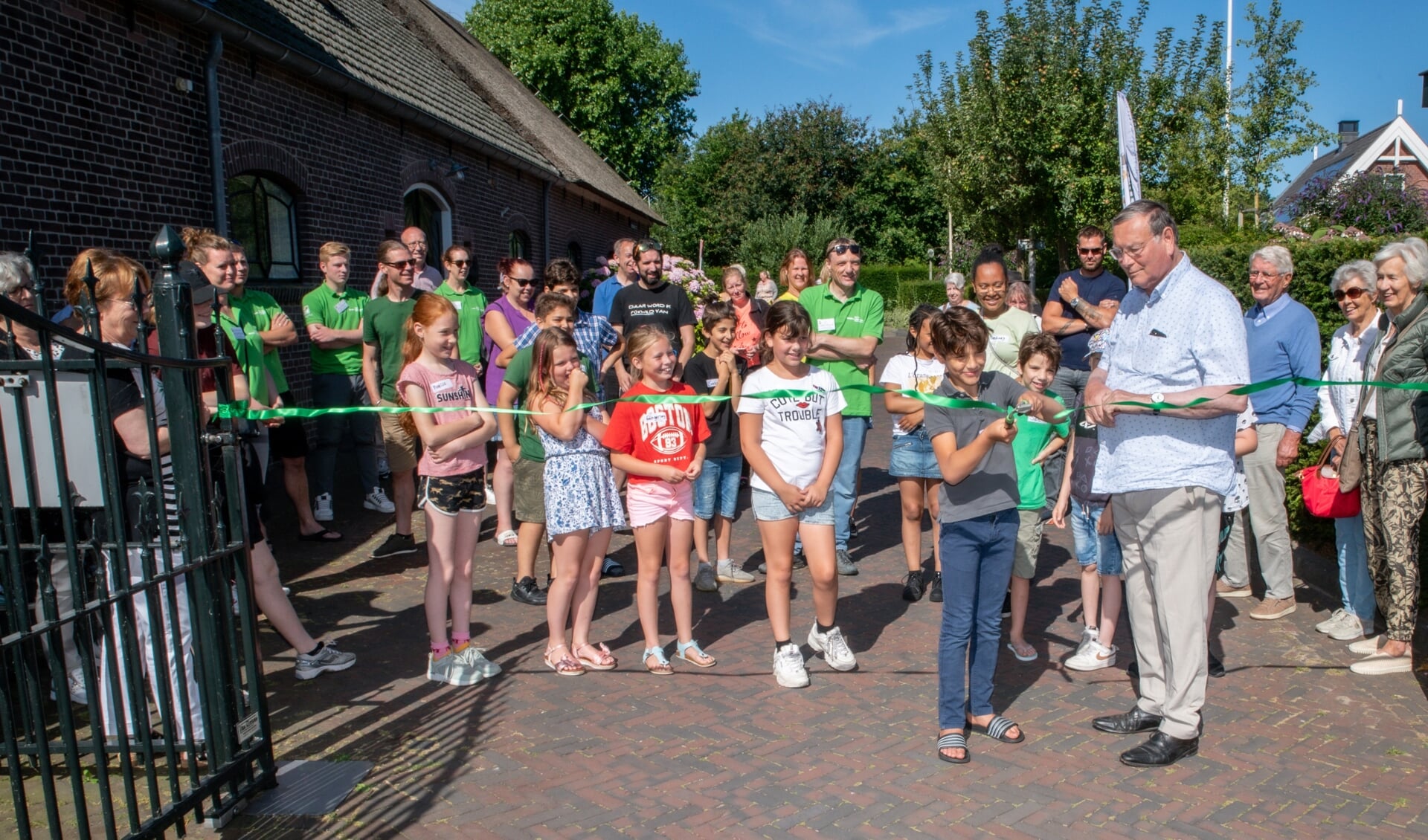 Kees van Lent, pastoor van de H. Joannes de Doperkerk in Hoofddorp luidt een van de drie vakanties in.