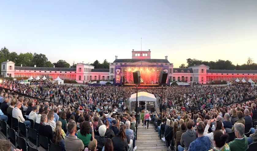 Panoramafoto van de tweede avond van Royal Park Live. 