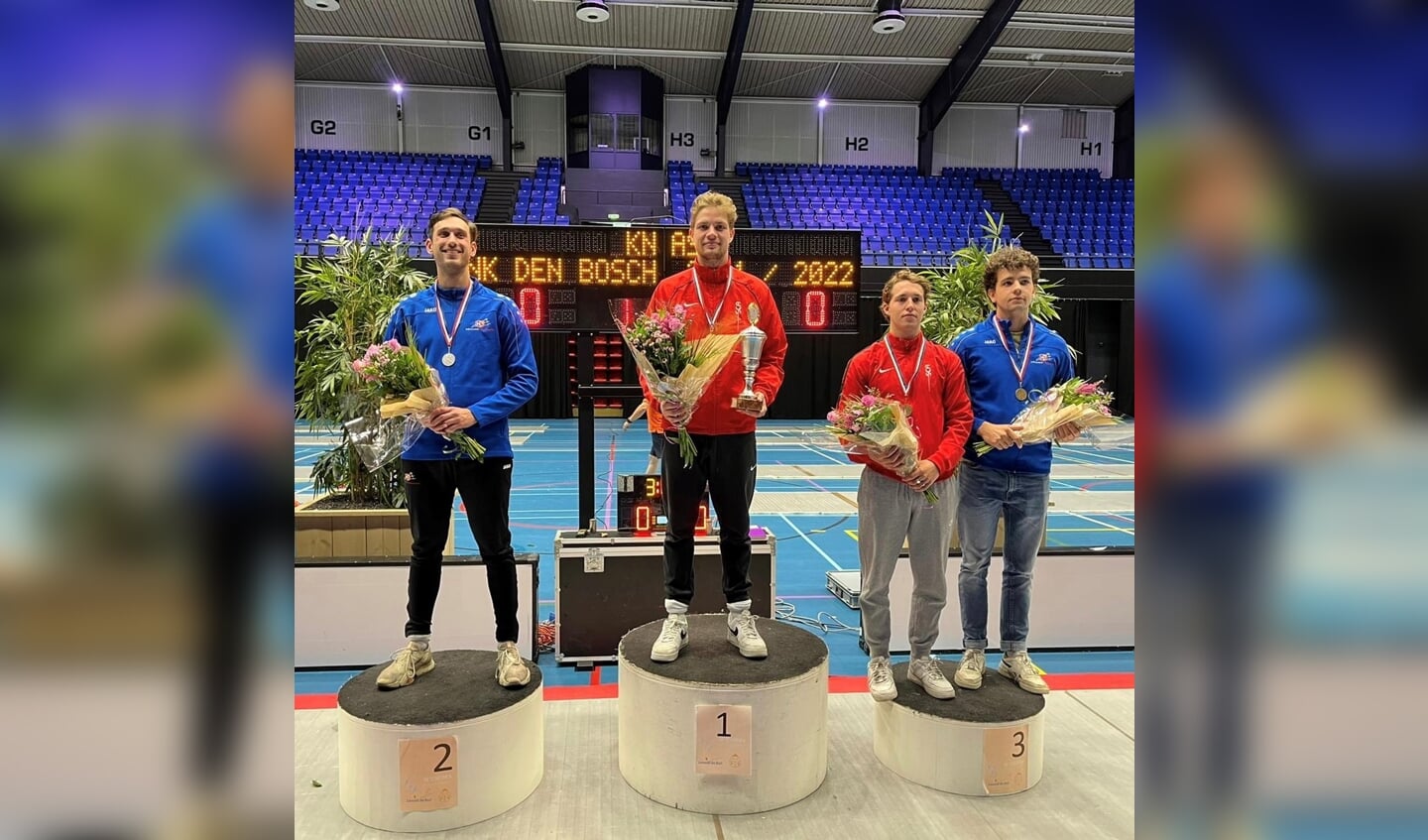 Daniël op het podium tijdens de NK.
