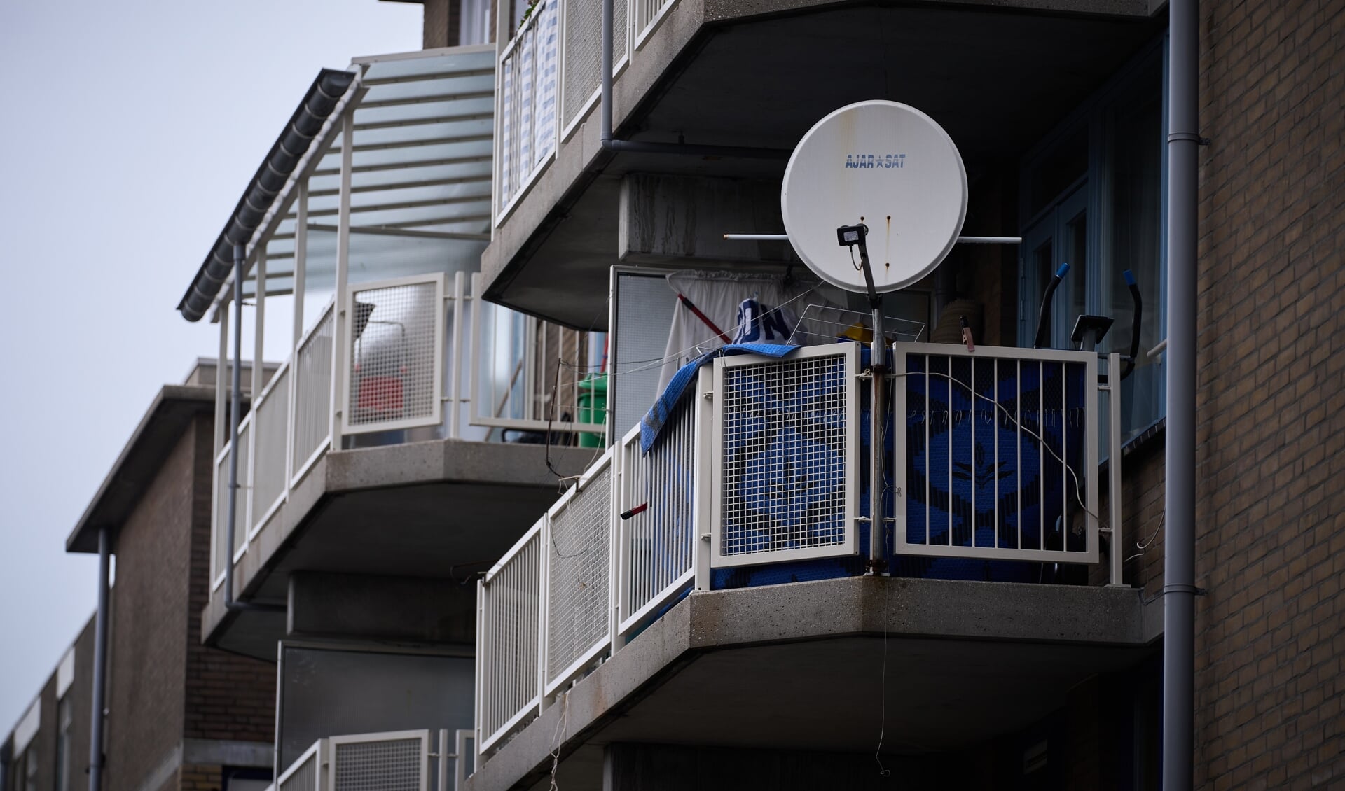 Scheefhuurders kunnen vanaf dit jaar maandelijks rekenen op een flinke huurverhoging, maar dat lijkt niet de oplossing. 