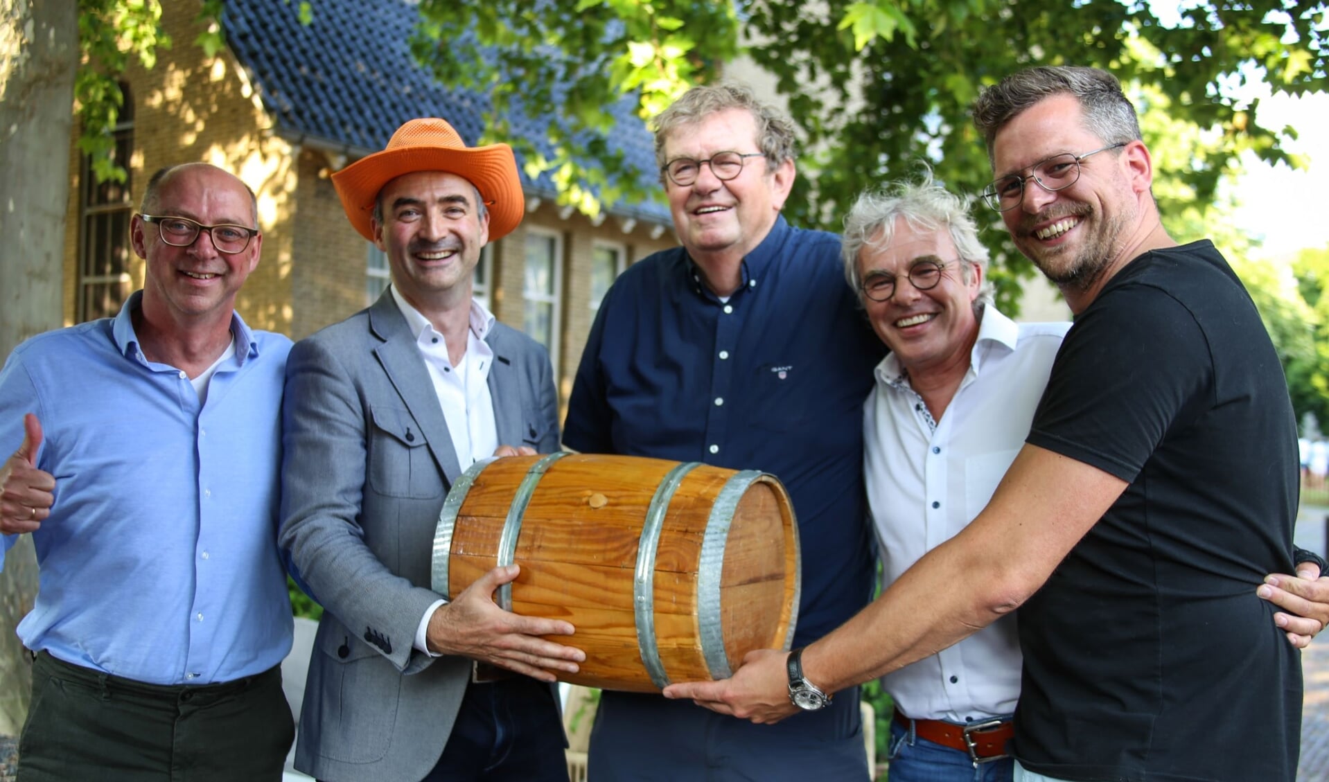 Sjirk Bijma, Hans Hooft, Henk Wijnveen, Theo Tiemessen en Casper Bijl.
