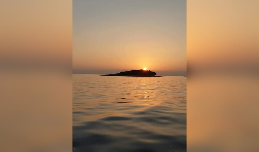 ,,Kroatië: zonsondergang.