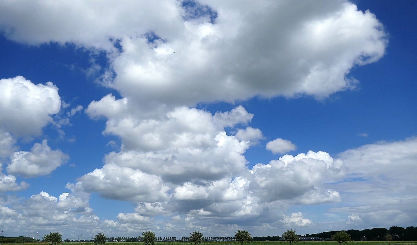 Een heerlijke Hollandse lucht boven Haarlemmermeer. 