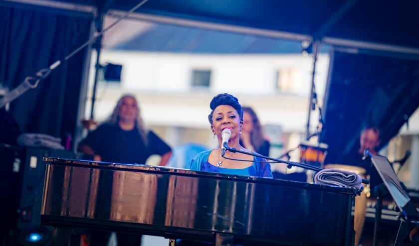 Oleta Adams
