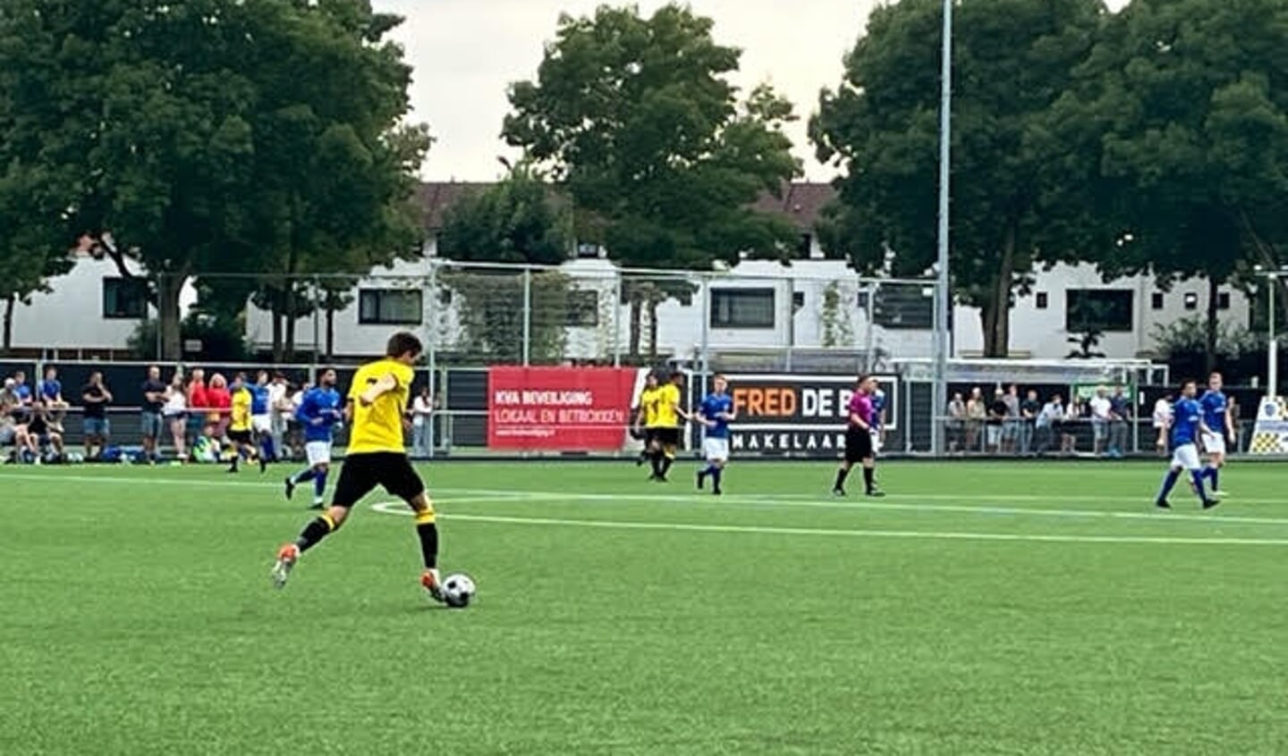 CJVV tegen Hooglanderveen op de tweede speeldag van AVK 2022 