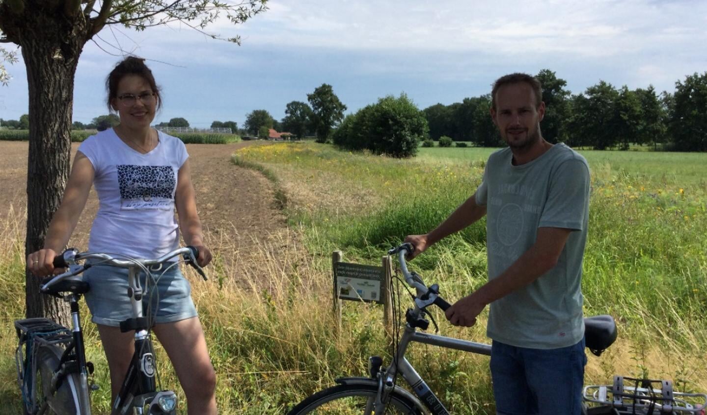 Gerjanne van Esveld-Doppenberg (Bestuurslid St. BAO en melkveehouder in Putten) en Peter van deVeen (Veldcoördinator Collectief Veluwe en melkveehouder in Nijkerk) hebben de fietsroute uitgezet.