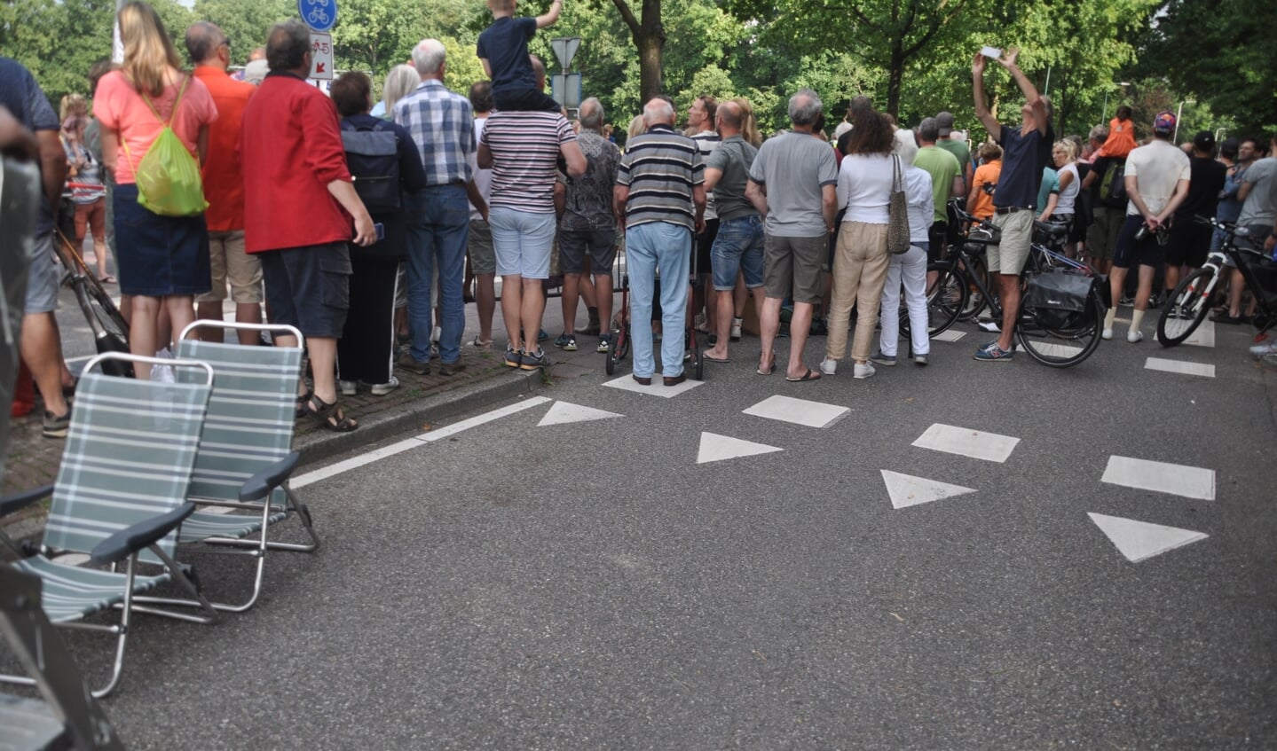 De spanning stijgt bij de toeschouwers in Driebergen.