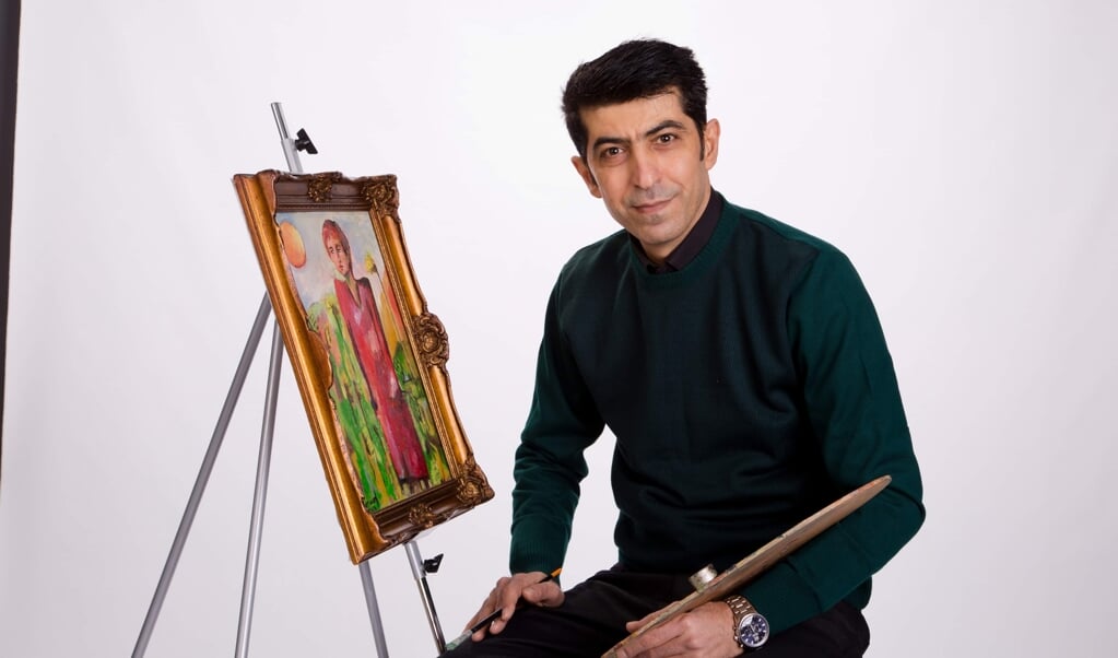 Sherwan Ismail geeft zijn kunstwerken geen namen, om de fantasie van de bezoeker te stimuleren.