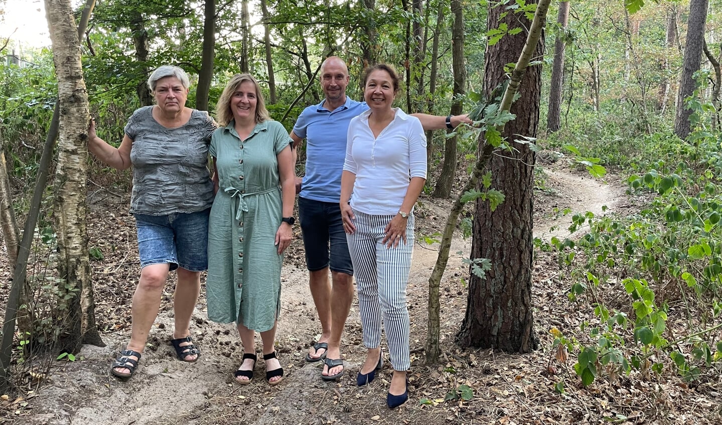 De organisatie van de trailrun: Petra Winter, Conny Weggeman, Ewout Middelburg en Elaine Bezemer.(Bartho van Maare ontbreekt).