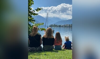 Op reis naar Kroatië hebben we 2 dagen een tussenstop gehad in Zell am See in Oostenrijk. Deze foto is gemaakt aan het meer in Zell am See.