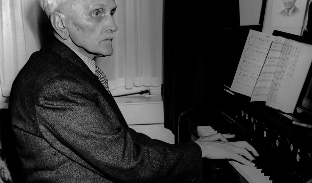 De bundel van Johannes de Heer spreekt nog steeds velen aan.