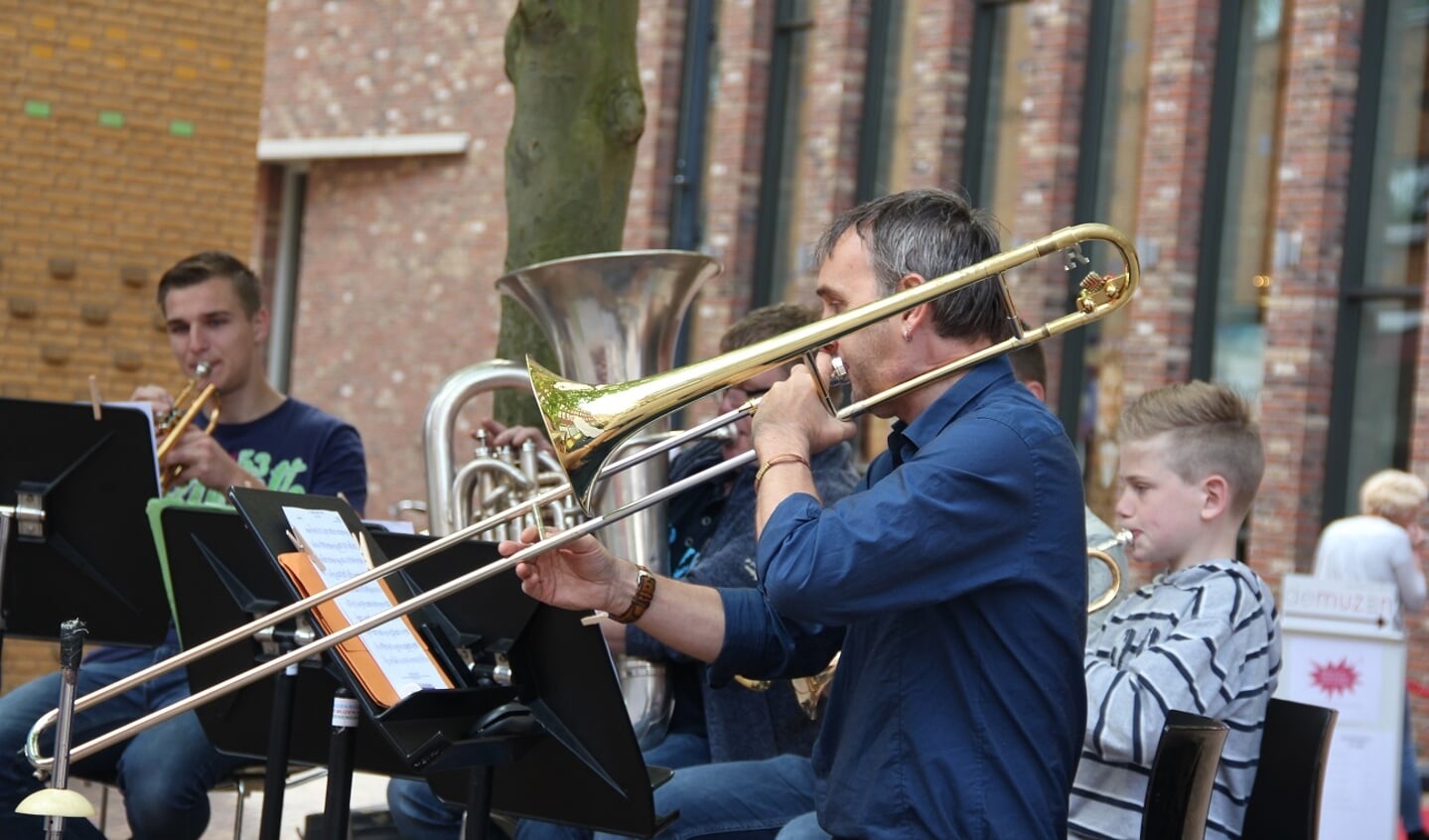 Een dag vol workshops voor koperblazers